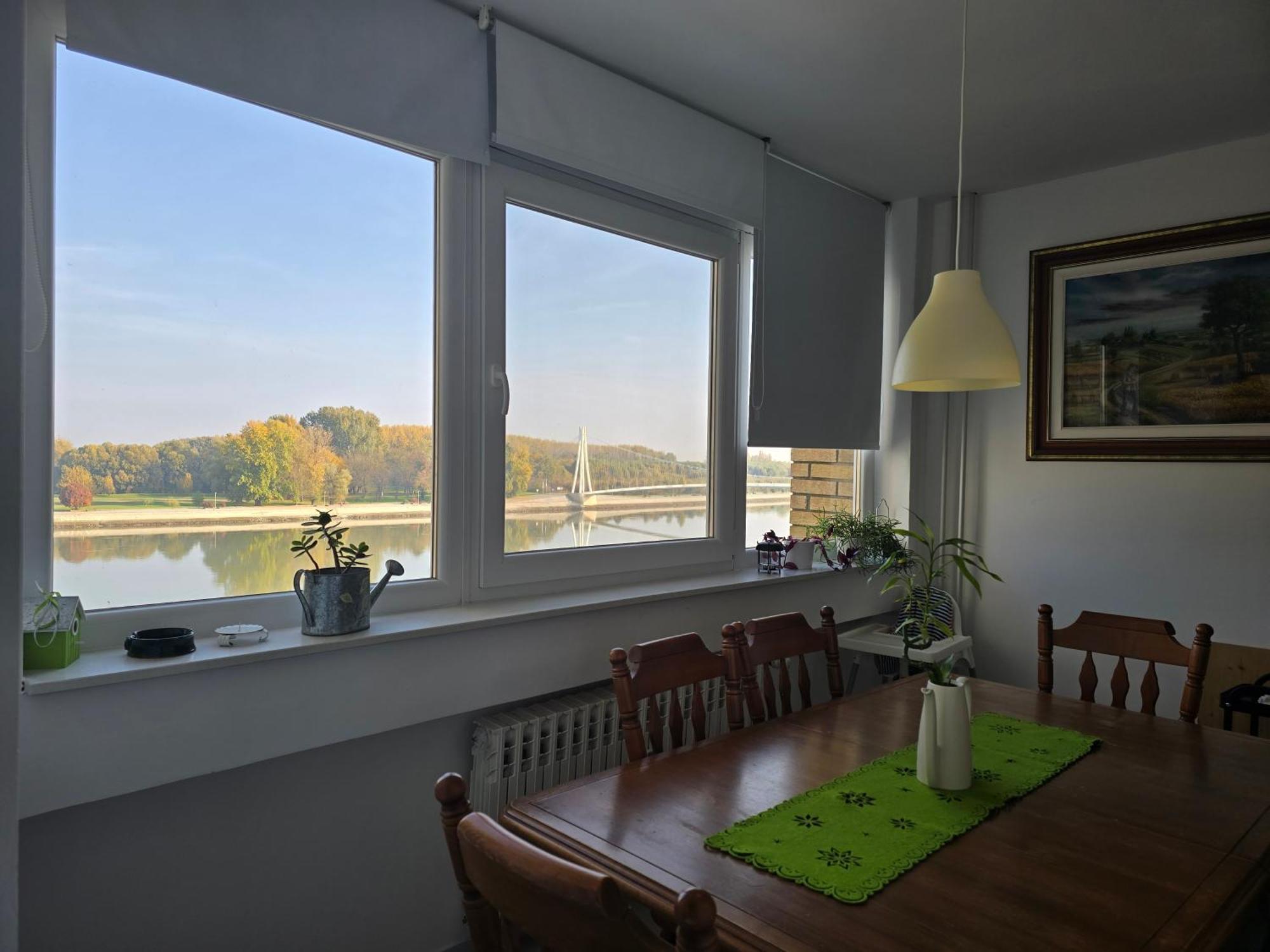 Riverview Apartment 奥西耶克 外观 照片