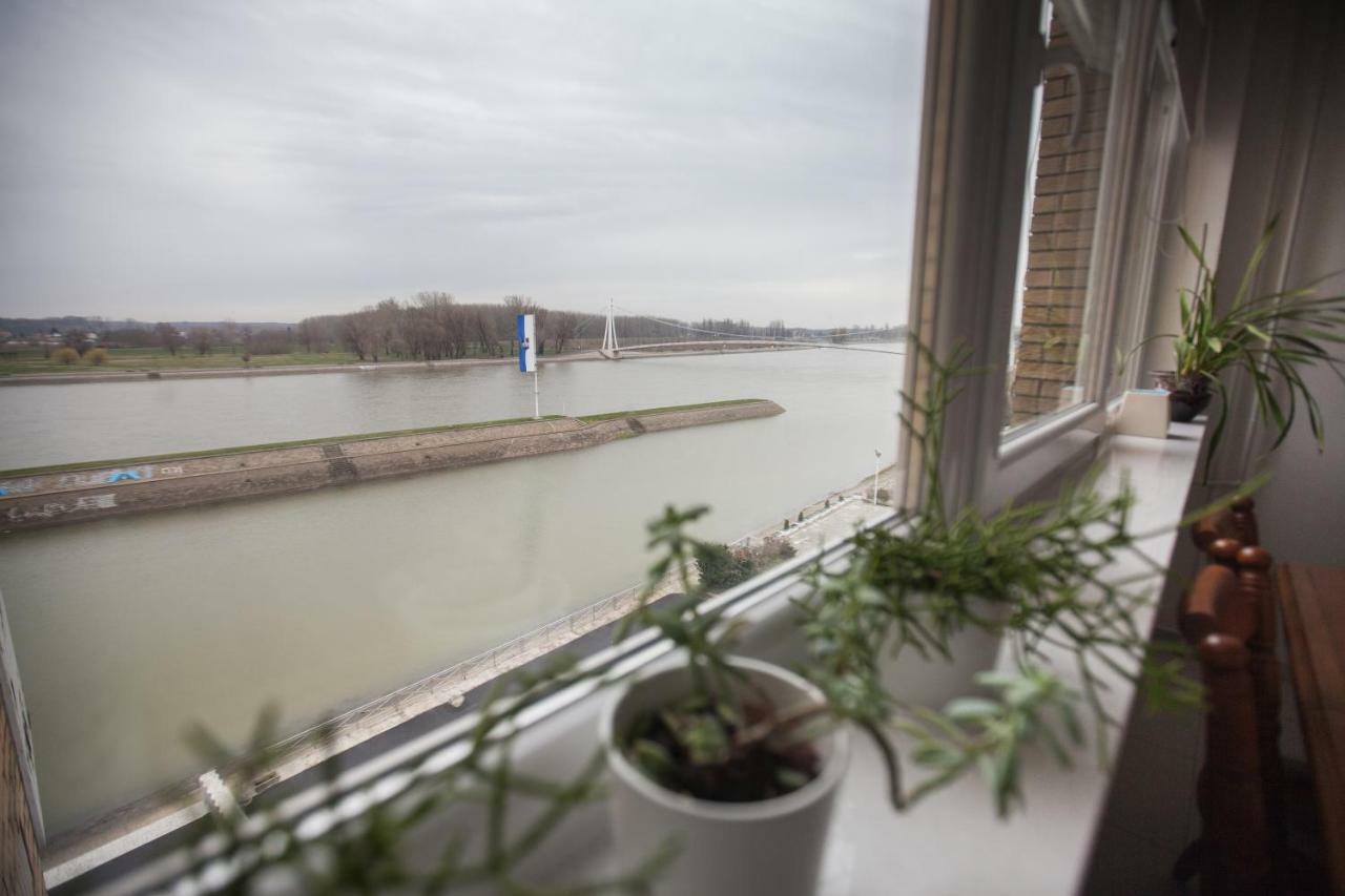 Riverview Apartment 奥西耶克 外观 照片