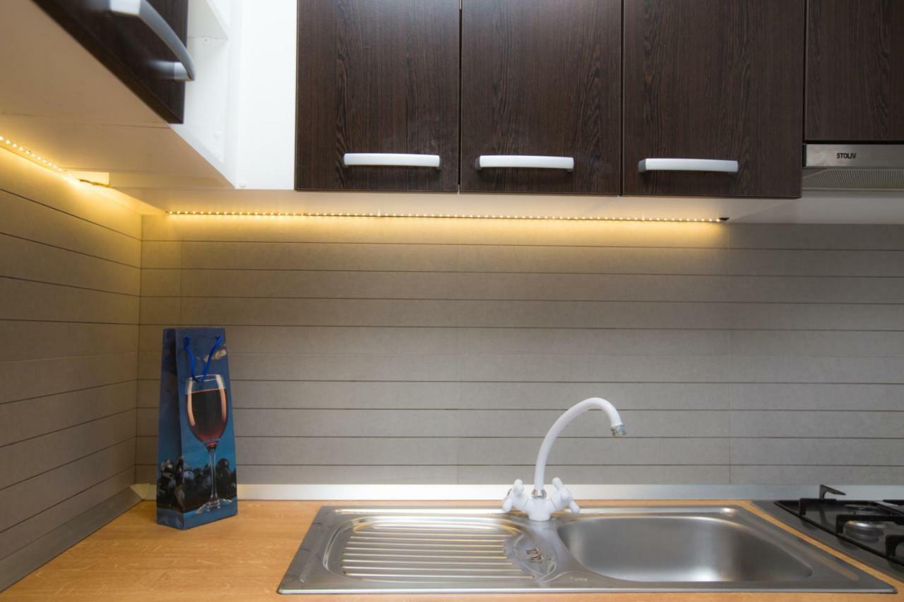Riverview Apartment 奥西耶克 外观 照片